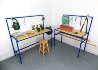 garden-teamed-workbench