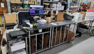 pack-out-workstation
